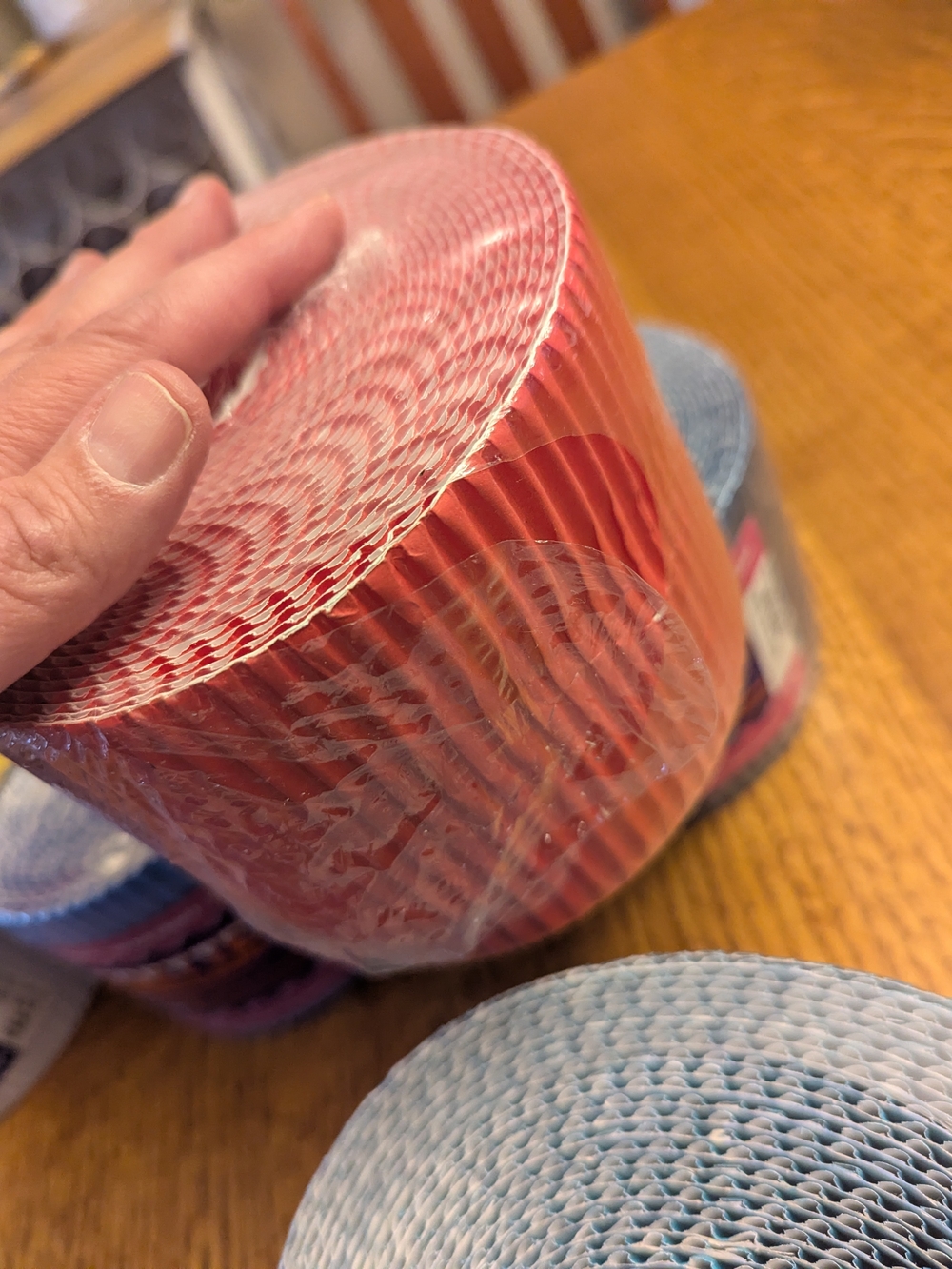 8 Rolls of Border / Bordette- Glitter Green, Teal, Snowflake ,Yellow, Red, White - Picture 10 of 11